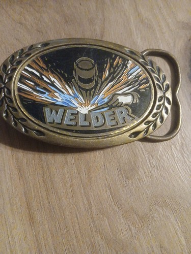 Welding welder weld tradesman - welding,